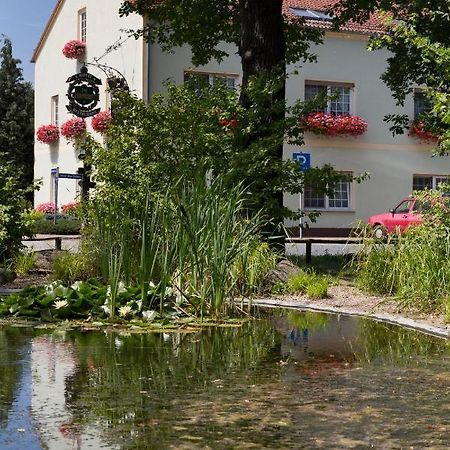Hotel & Gasthaus Zum Eichenkranz Luckenwalde Εξωτερικό φωτογραφία