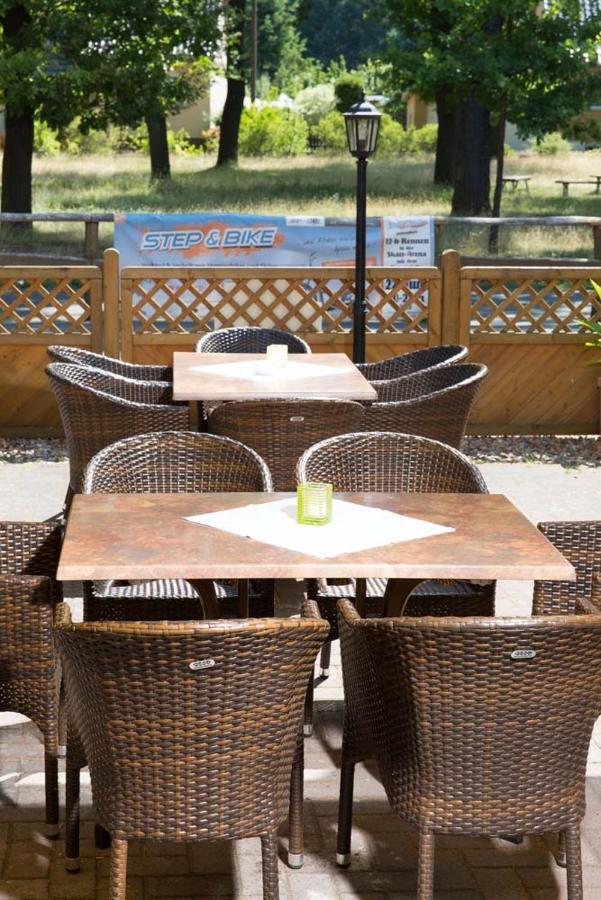 Hotel & Gasthaus Zum Eichenkranz Luckenwalde Εξωτερικό φωτογραφία